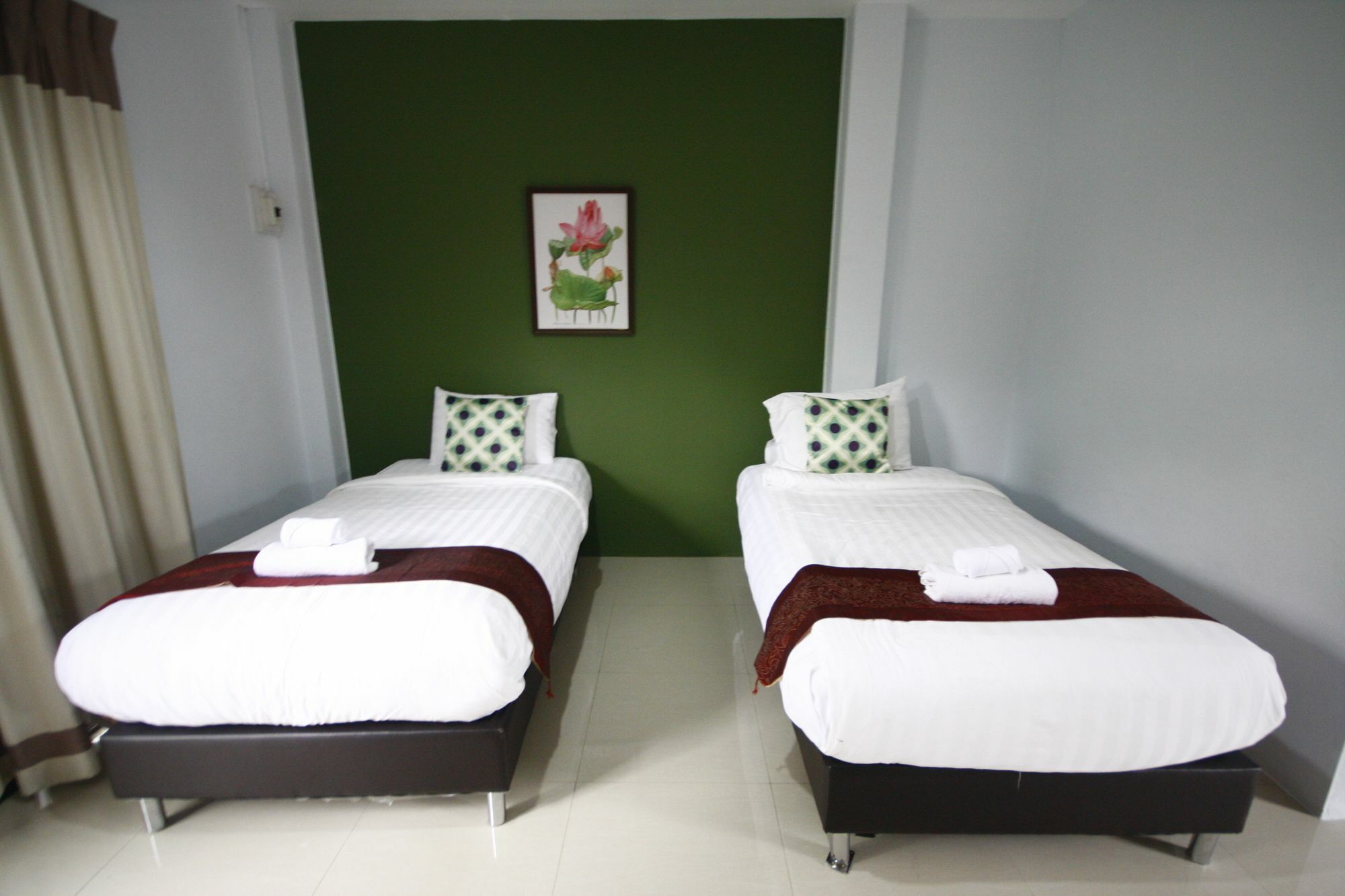 Long Lake Resort Chonburi Buitenkant foto